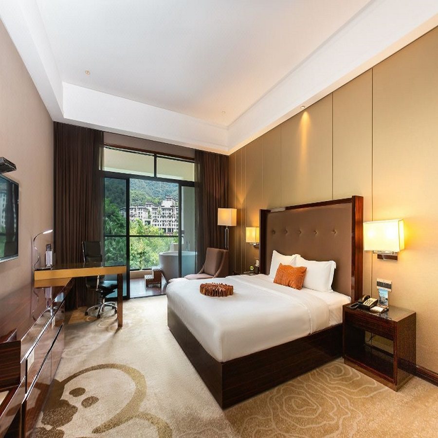 双人游龙岩天子温泉高级房+永定土楼双人门票3天2晚