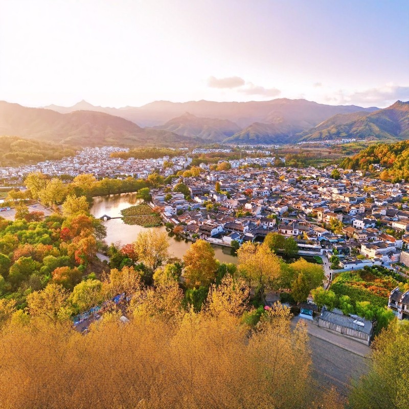 黄山宏村青梅学社诗莉莉温泉酒店床型随心选+宏村景区、桃花源漂流门票3天2晚自由行