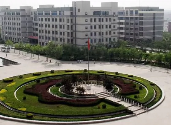 西安理工大学(曲江校区西校区)图片