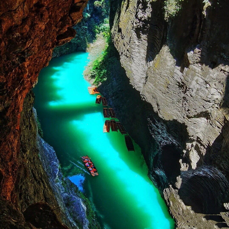 16人跟团游武汉恩施大峡谷屏山狮子关梭布垭6天5晚纯玩旅游 - 定制游预订