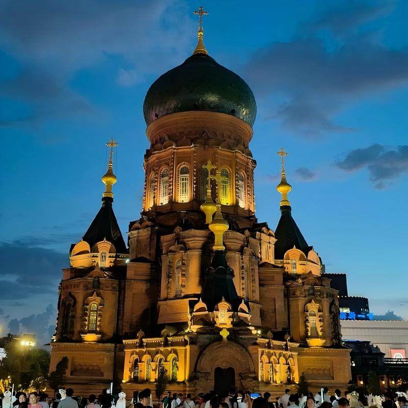 哈尔滨JW万豪酒店住宿+哈尔滨极地公园成人票