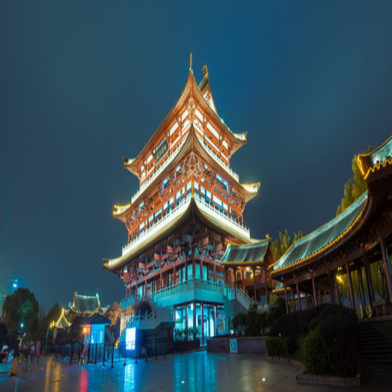 长沙五一广场希尔顿欢朋酒店住宿+杜甫江阁成人票