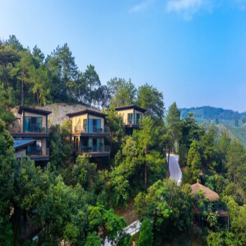 君澜·安吉老庄山居度假酒店3天2晚+云上草原成人门票+早餐