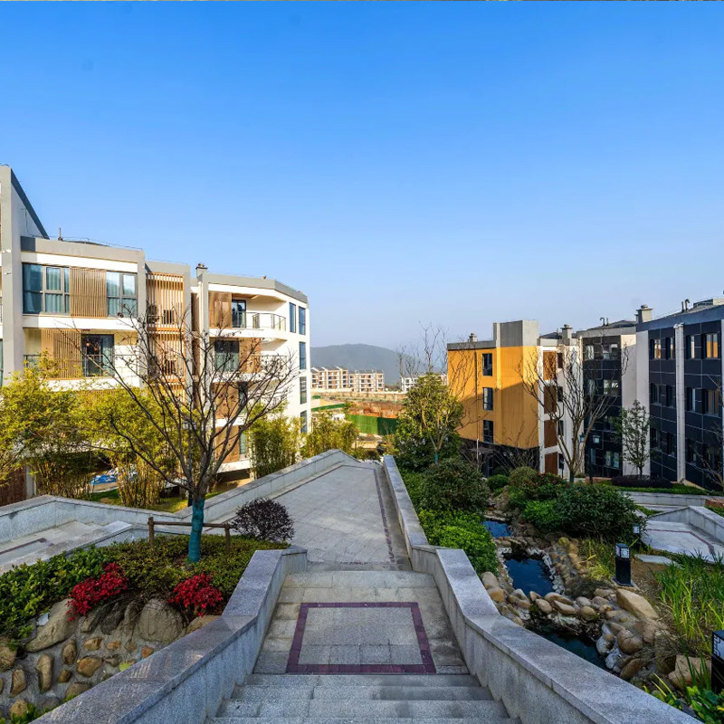 云山境度假酒店2晚+双人2日2次滑雪+索道VIP+双人熊猫大门票+双早