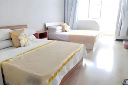 Haojia Family Inn Economy Room with Living Room and Bed (Shared Bathroom)