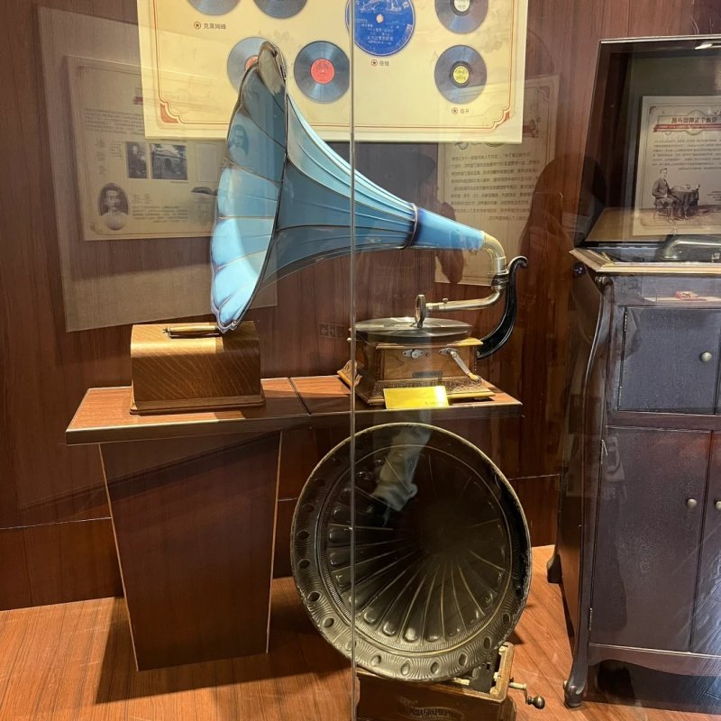 柏纳S酒店(厦门高崎国际机场店)1晚+中国唱片博物馆门票