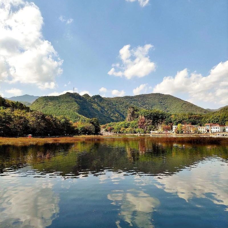 本溪花溪沐雲溪七养温泉酒店住宿+花溪沐枫雪温泉成人门票