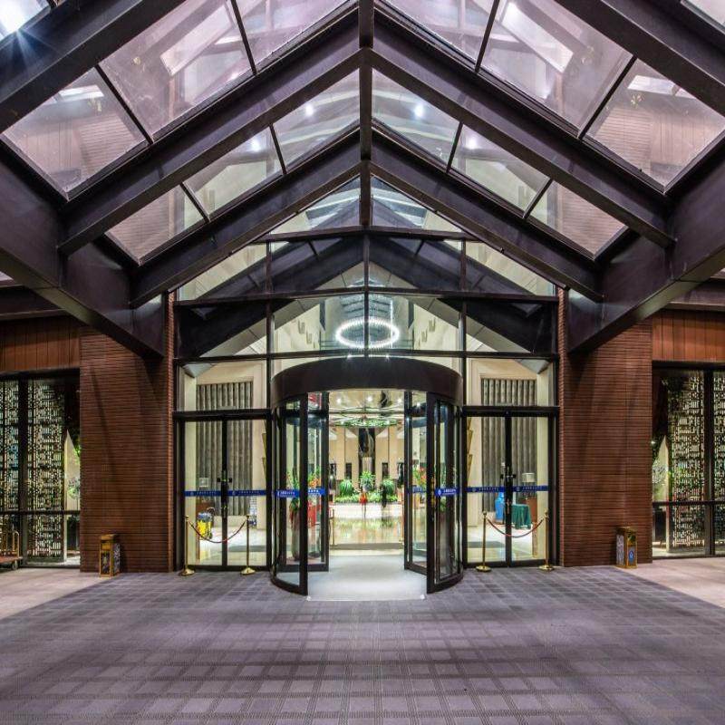 武汉东湖宾馆/听涛2号大床+东湖磨山景区索道往返票+东湖落雁景区 3天2晚 - 定制游预订