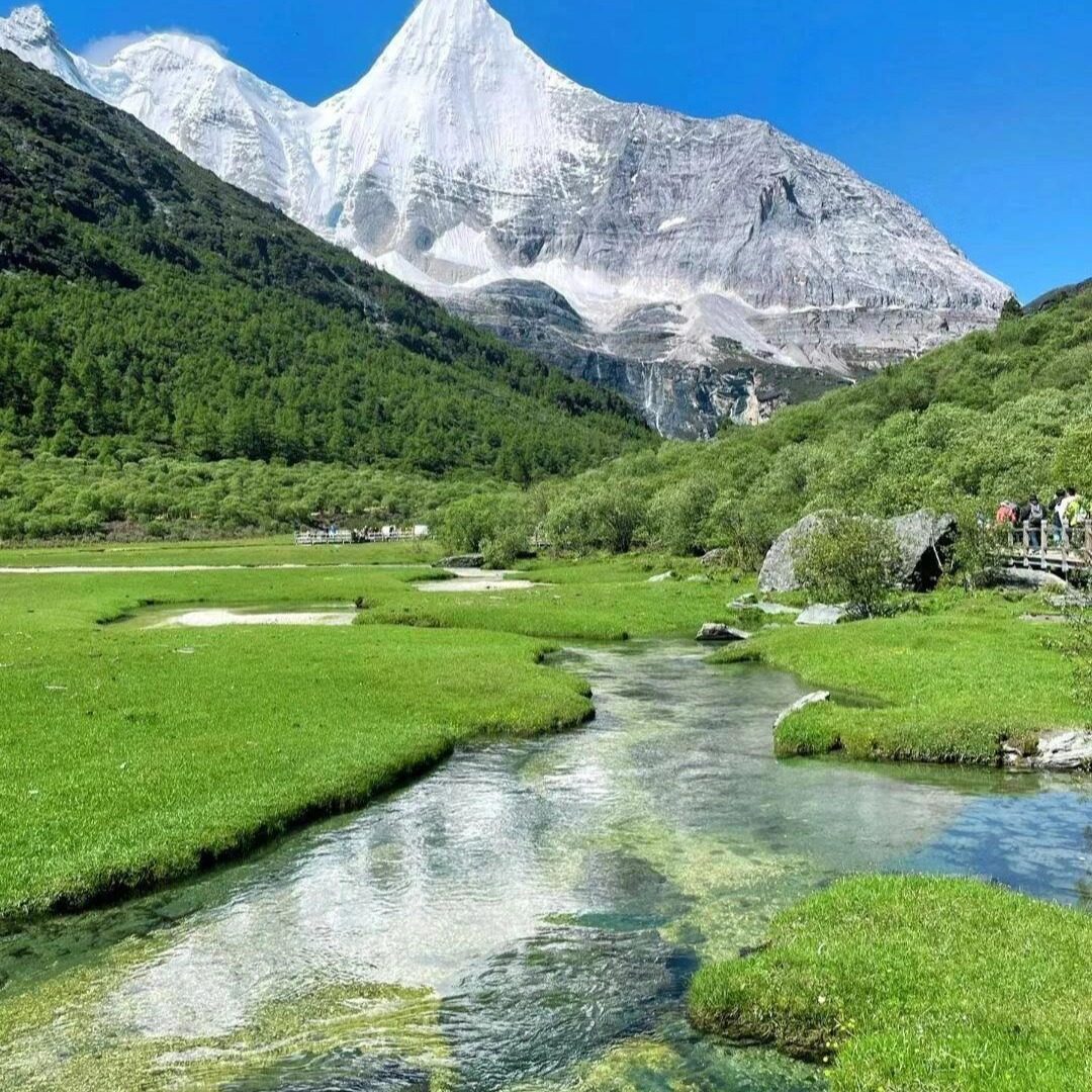 丽江+香格里拉+梅里雪山+稻城亚丁+泸沽湖7天6晚私家团 - 定制游预订