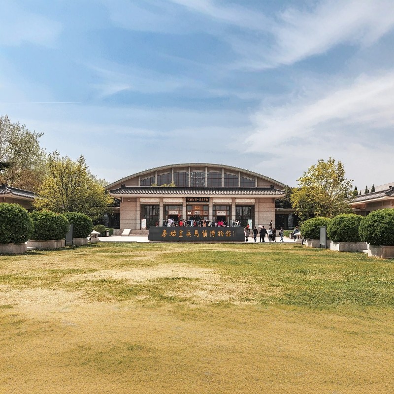 【中秋国庆】西安钟楼希尔顿花园酒店2天1晚自由行+秦始皇帝陵博物院(兵马俑)门票