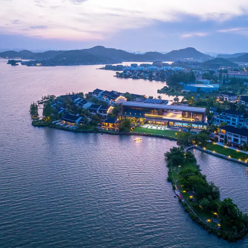 3天2晚丨宁波东钱湖万金雷迪森度假酒店 高级园景房 2早丨南宋石刻 - 定制游预订