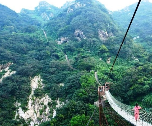 七峰山生态旅游风景区图片