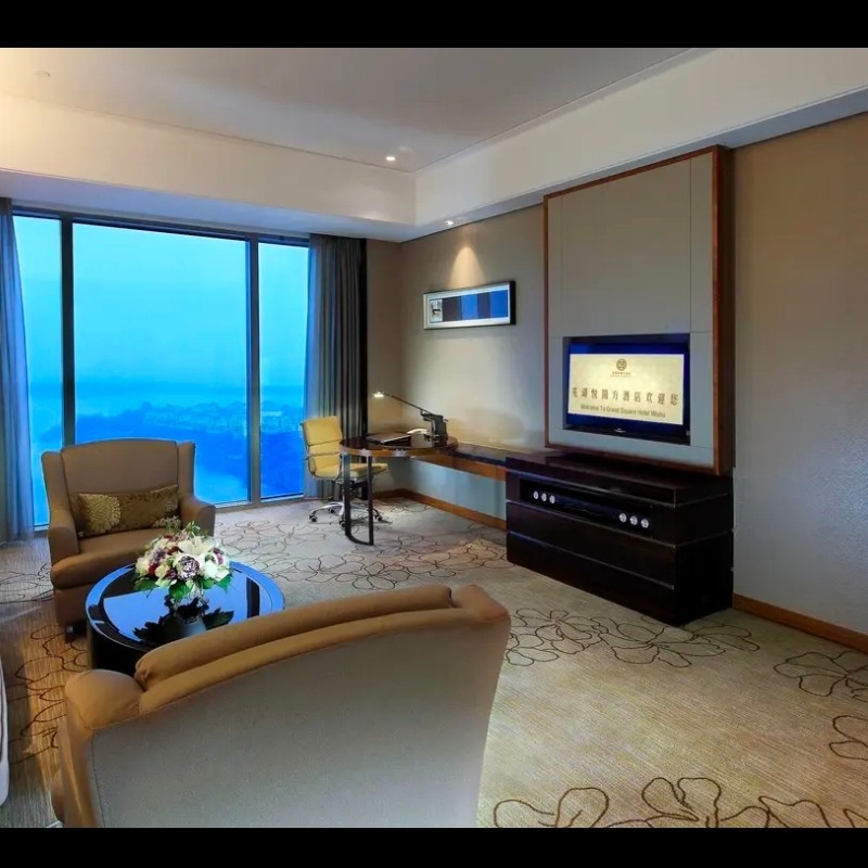 【乐享】芜湖悦圆方酒店行政套房三天两晚+芜湖古城+赭山公园