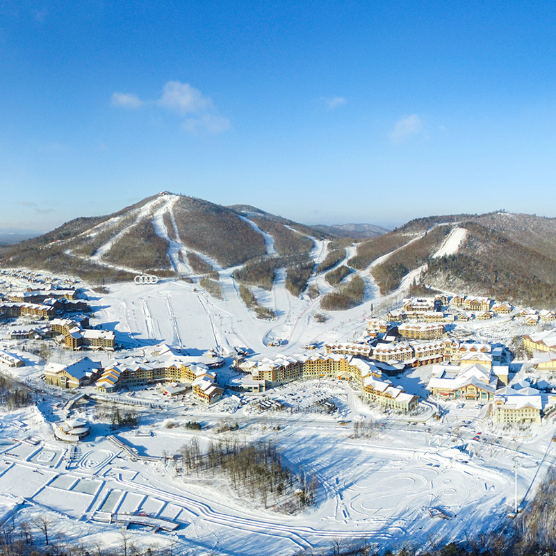 【双十一雪季预售】3天2晚|长白山万达度假区悦华/智选/美华酒店滑雪温泉酒店套餐