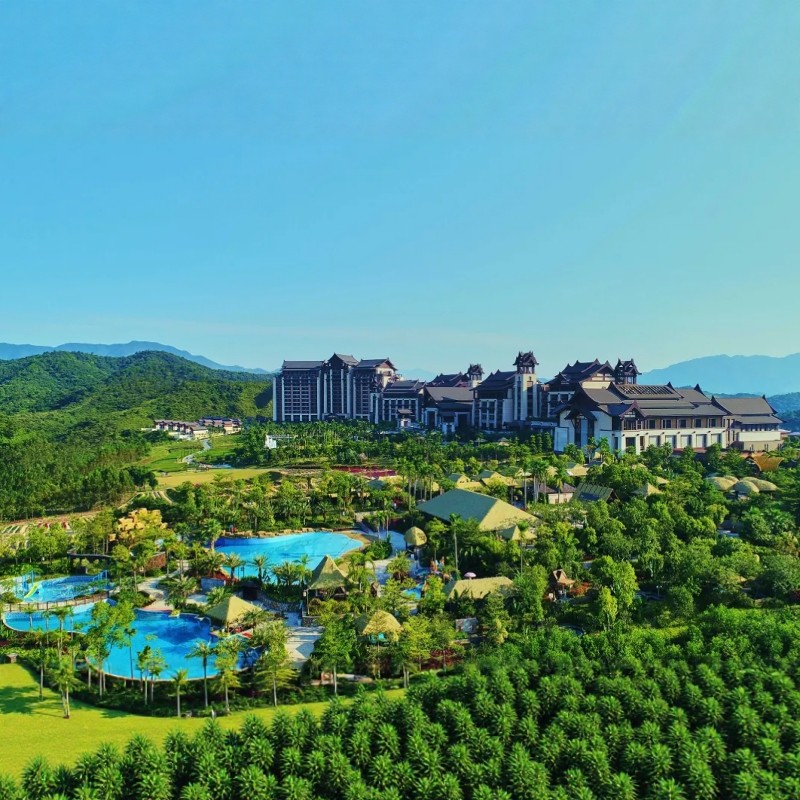 【私汤谧境 宿熹乐谷】2晚清远熹乐谷温泉度假酒店+无限次温泉/星球无动力乐园买1送1 - 定制游预订