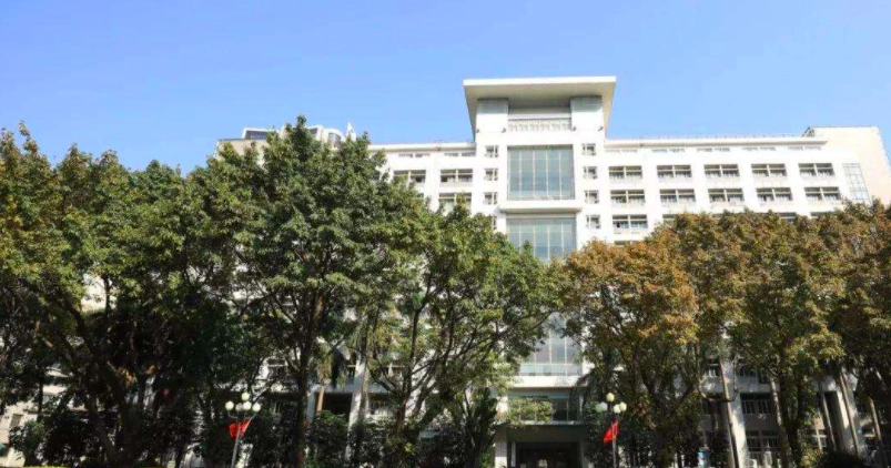 广州中医药大学(三元里校区)图片