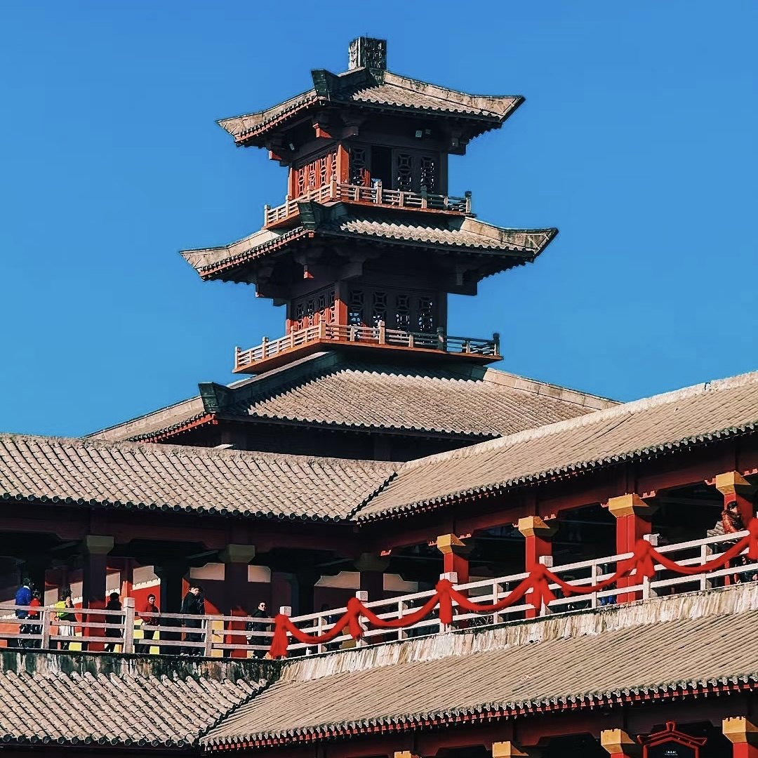 横店一日游【杭州出发】纯玩金华横店影视城含套票 - 定制游预订