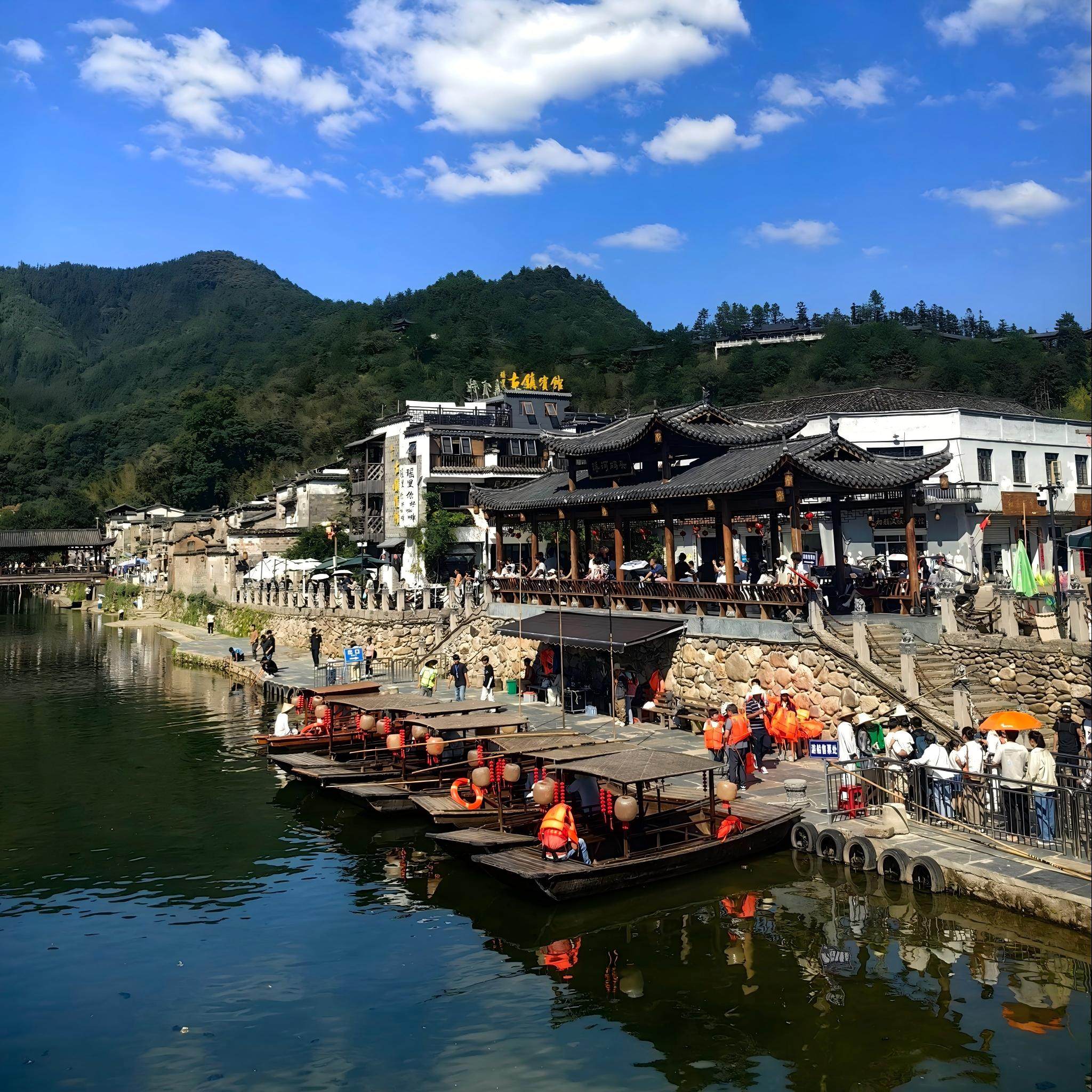 景德镇历史文化旅游区酒店住宿+陶阳里历史文化旅游区门票