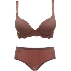 No trace one piece thickened cup small chest gathered flat breasts, big bra, big bra, no steel ring invisible sexy underwear female