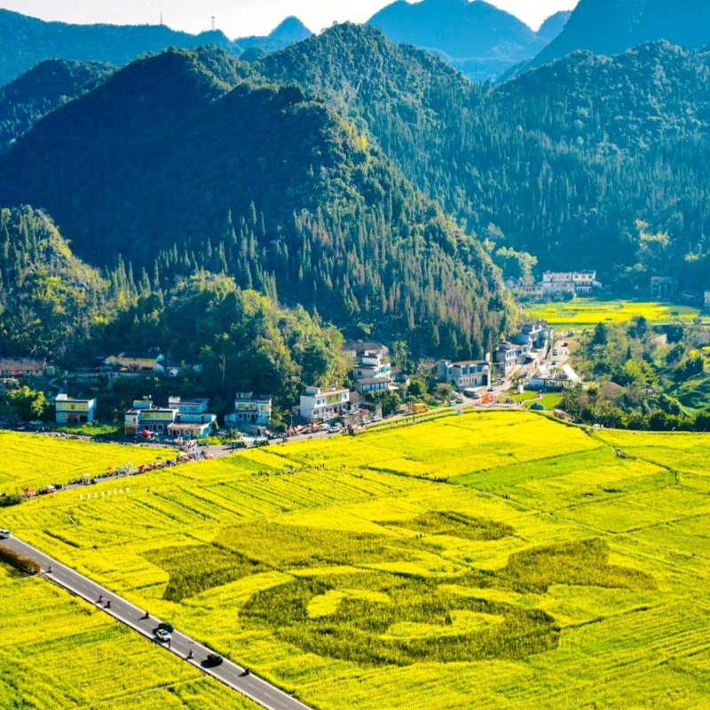 贵州盘州/六盘水乌蒙大草原兴义万峰林马岭河2日游 2-6人小团旅游