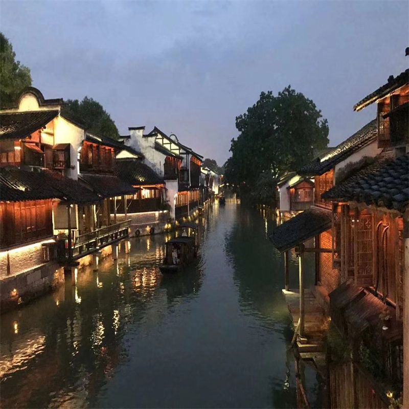 乌镇杭州苏州南京4日3晚游上海出发宿乌镇夜游西栅苏州园林中山陵 - 定制游预订
