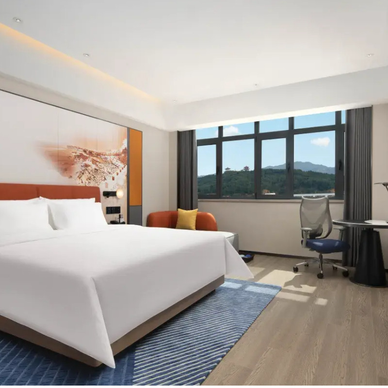 【双人游】威海希尔顿欢朋酒店3天2晚自由行含双早+刘公岛船票+野生动物园+成山头