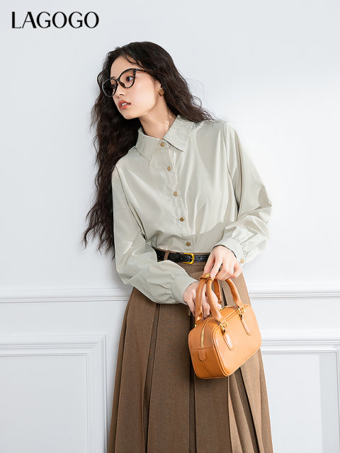 LAGOGO simple lapel peach leather velvet shirt for women Lagugu Valley 2024 autumn and winter new commuter solid color inner top