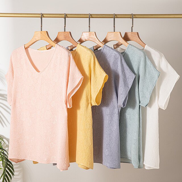 
Mulberry silk crane crepe jacquard T-shirt summer new style for women commuting versatile V-neck loose comfortable breathable rag-back sleeves