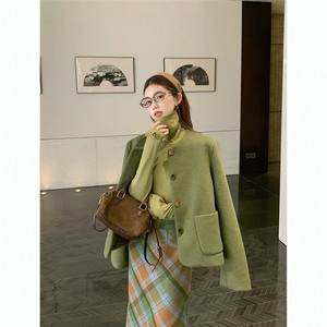 Gentle style women's Korean style style Xiaoxiangfeng green woolen coat bottoming shirt autumn and winter plaid skirt