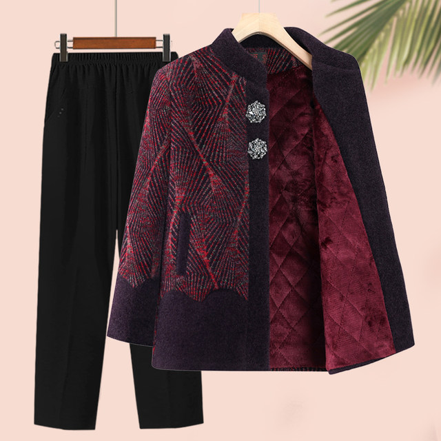 Middle-aged and elderly women's autumn and winter imitation mink velvet grandma coat new mother's clothing thickened and warm old lady's cotton coat