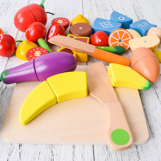 CARLORBO Juguetes de madera para niños de 2 años – Juego de comida de juego de simulación para niños y niñas, 9 juguetes cortables de frutas y verduras con cuchillo de