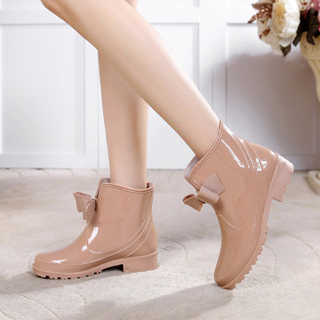Women's rain boots fashion Korean mid -tube anti -slip waterproof