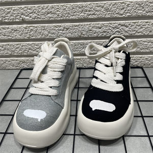 
Scratched niche design sense graffiti big head canvas shoes for women thick-soled height-enhancing shoes for women color-blocking white shoes