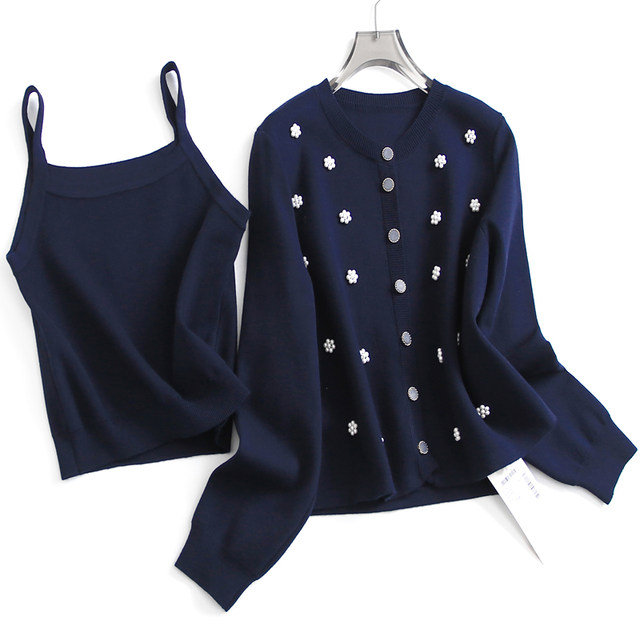 Beads loose and slimming two-piece set of round neck buttons layered vest 2024 autumn long-sleeved women's knitted sweater F687