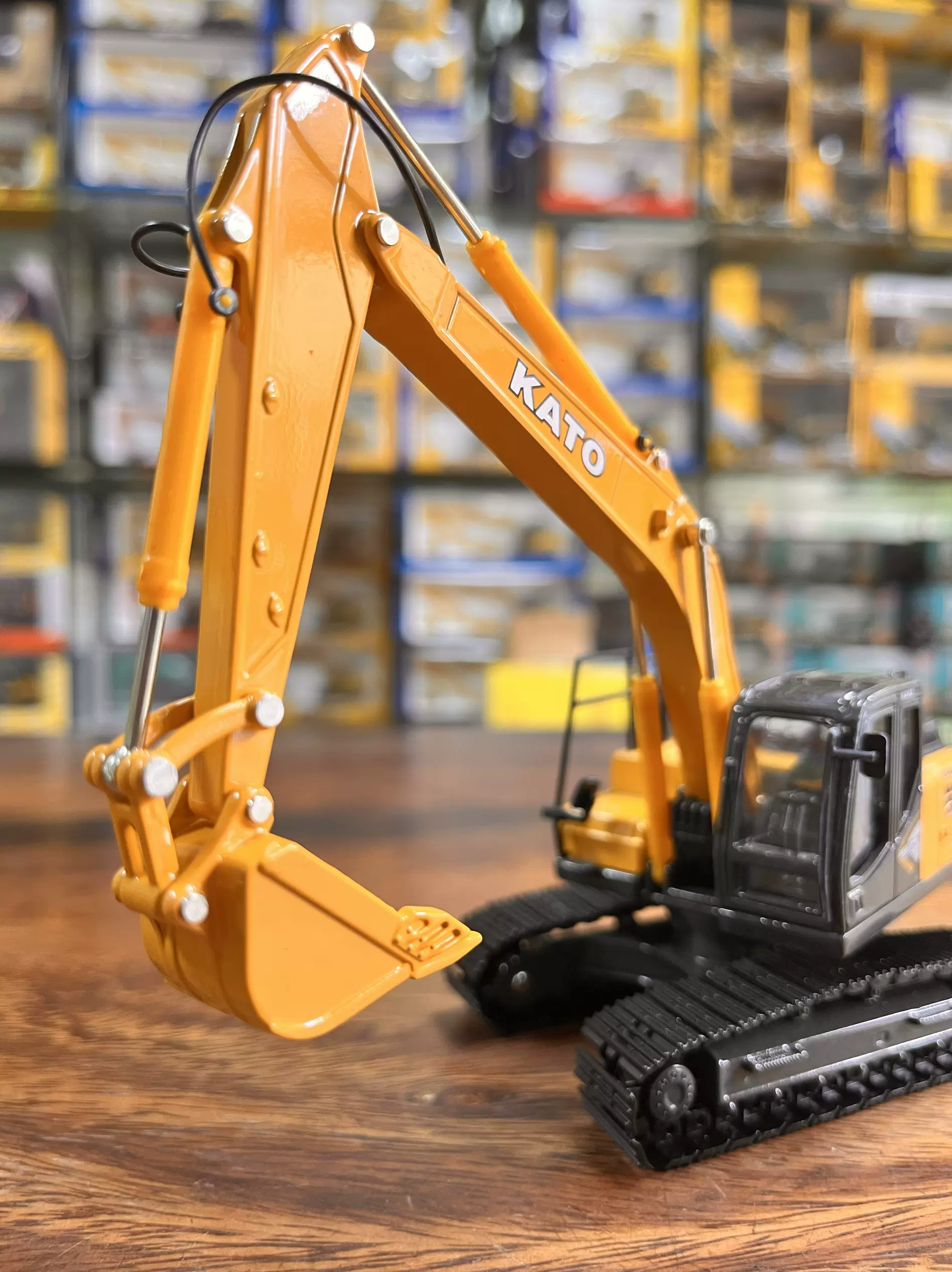 加藤 KATO HD820V キャタピラ CAT320D用フロントガード MR-200Rf｜加藤製作所