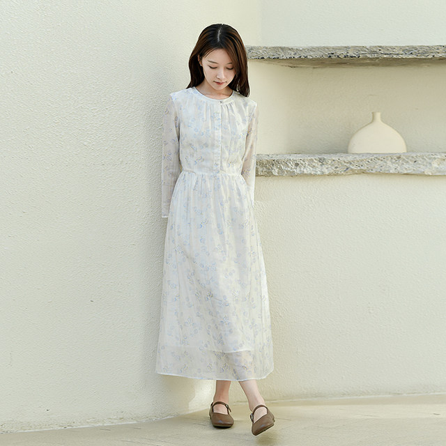 7-24QDC-058 Past and present life gentle and literary round neck printed slim long-sleeved dress