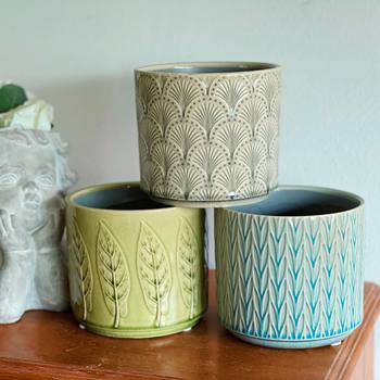 Nordic foreign trade export British ceramic flowerpot cracked by ice