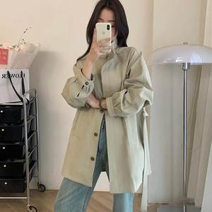 
Khaki medium-length windbreaker jacket for women in spring new small person with a high-end look very good Korean top