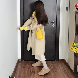 Yellow mid-length small wool coat for women in winter new standing collar Korean style horn button college wool coat