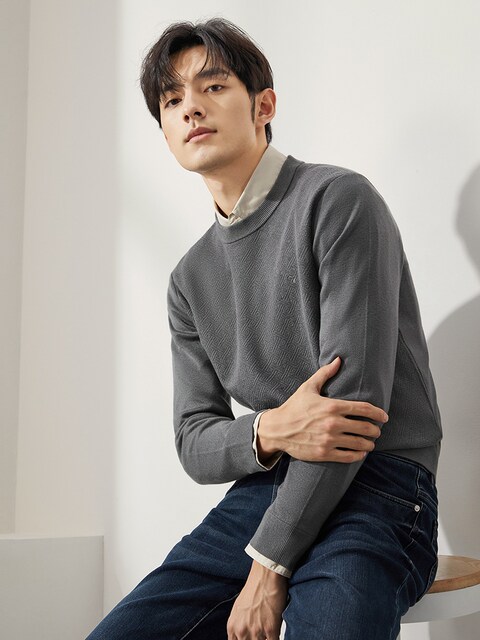 Seven brand men's round neck sweater men's 2025 spring and autumn new fashionable casual machine-washable knitted sweater