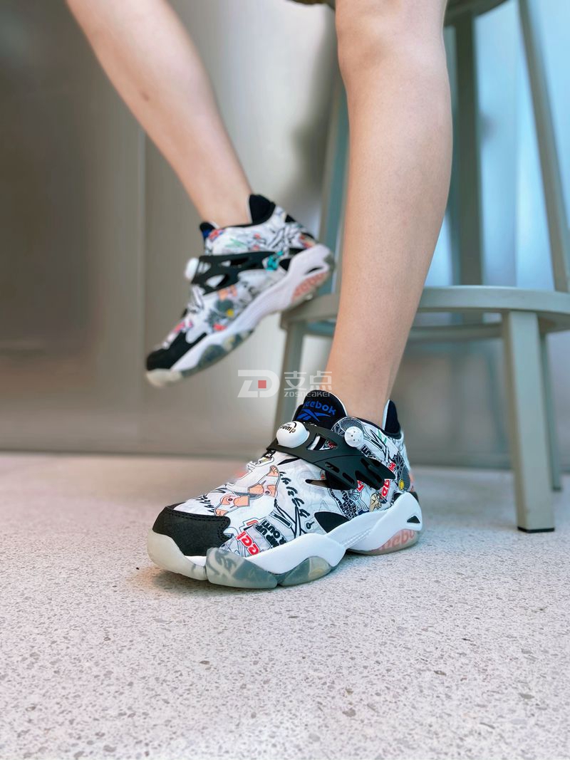 Reebok Pump Court Black/White Graffiti Unisex Running Shoes