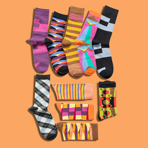 
Summer trendy socks for men and women pure cotton mid-length tube fashion outfits for internet celebrities super hot retro couple American skateboard socks