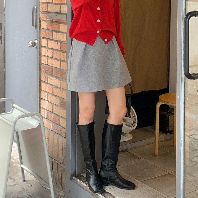 Autumn and winter new woolen skirt female retro casual small small high -waisted A -line panton skirt flower buds skirt