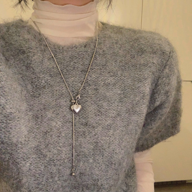 Korean silver love pulling tassel sweater chain simple exquisite necklace women's niche design sense necklace collarbone chain