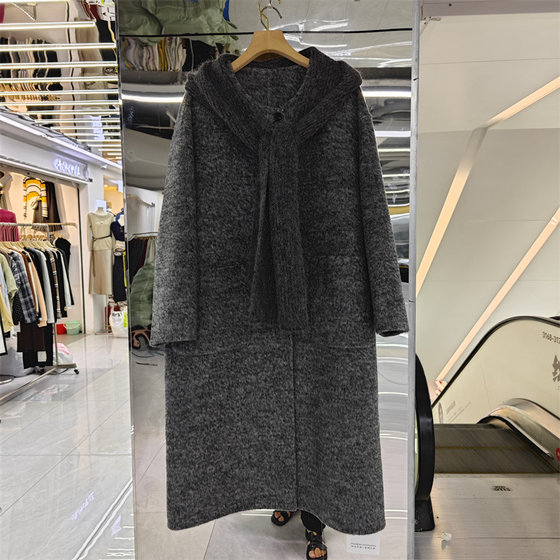 
2025 autumn and winter new double-sided cashmere coat for women, medium-length, loose, slimming, age-reducing coat with scarf and hat