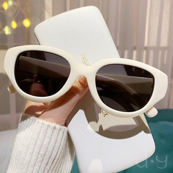 Cat-Eye Sunglasses for Women 2026 New Style High-End Sun Protection Uv Protection Retro White Small Frame Polarized Sunglasses