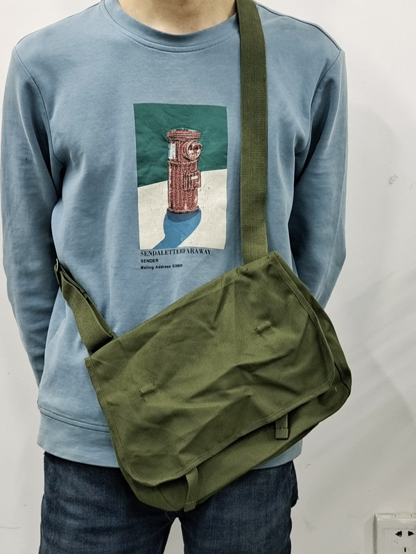 キャンバスショルダーバッグ - アーミーグリーン - ヴィンテージスタイル