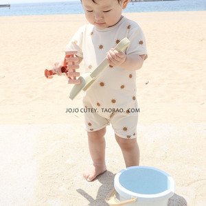 Ins explosion 2023 spring and summer European and American style boys and girls sunscreen quick -drying swimsuit swimwear beach shorts
