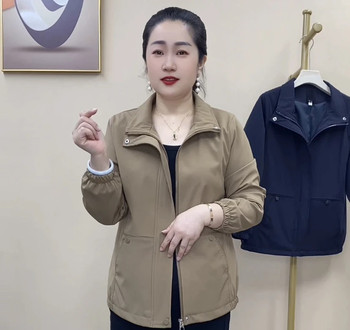 2025 new middle-aged mother spring and autumn jacket short trench coat loose large size fashionable casual jacket with lining
