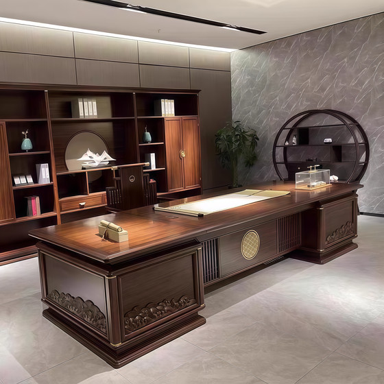 
New Chinese style boss table solid wood office desk and chair combination president office furniture simple modern executive desk customization